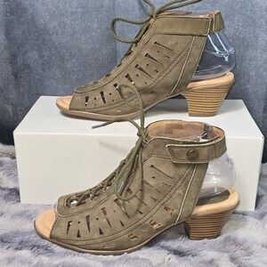 Earth Kristen Sandals Olive Green Leather Lace Up Laser Cut Women 7